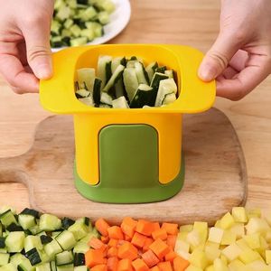 السلال 2in1 تعدد الوظائف الخضار المروحية البطاطا المقلية الفرنسية قاطع يدوي بصل البصل Dicer Cucumber Carrot Slicer Tools