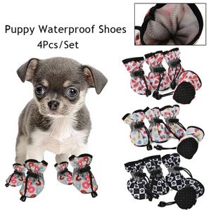 Dog Apparel 4Pcs/Set Pet Shoes Puppy Socks Footwear Feet Cover Boots Supplies Adjustable Buckle Reflective Anti-slip