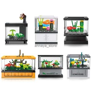 Kit di costruzione di modelli Fai da te Acquario Acquario Tartaruga Lucertola Aragosta Pesce pagliaccio Decorazione del desktop Decora blocchi di costruzione Modello di mattoni Set Kit GiocattoliL231216