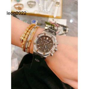 Ap Horloges voor Mannen Luxe Dames Horloge Bust Down Ap met Doos Diamanten Bezel Rubberen Band Mode Quartz Montre Luxe