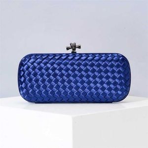 BottegVenetas Andiamo Long Clutch Bag Dinner Woven Genuine Leather High quality silk handmade woven handbag with diagonal span simple banquet bag small model