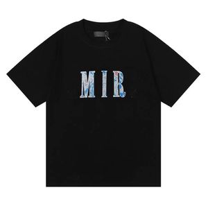 メンズTシャツデザイナーシャツファッショントップTシャツメンズブラックTシャツレタープリント夏コットン特大のカジュアルTシャツアジア