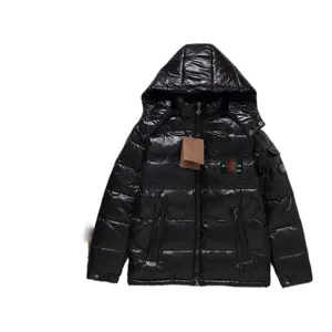 Cappotti invernali da uomo Piumino di design Parka Cappotto imbottito Gilet Giacca a vento Giacca di lusso Stile Corsetto sottile Abito spesso Tasca Outsize Lady Down Parka 23S