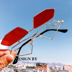 Óculos de sol Metal Steam Punk Flip para homens e mulheres Europeu Americano Personalidade Street Pogal Cat Eyes Sunnies