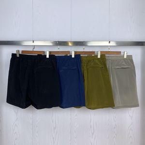 Hochwertige Designer-Herrenshorts aus Metall-Nylon, sportlich, lässig, schnell trocknend, kurze Quarter-Hose in verschiedenen Farben