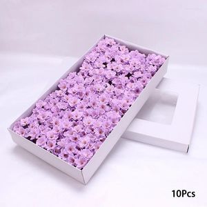 装飾的な花10PCS DIY人工花石鹸ヘッドフォーエバーウェディングブーケチェリーブロッサムハンドホールド