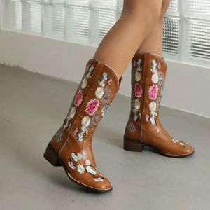 892 Women Style Wholesale Classic Cowboy Plus Squaretoe Block Block Western Cowgirl Boots for Ladies Flower Prom Shoes 231219 768