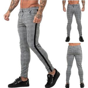 Pantaloni da uomo Streetwear Pantaloni a righe laterali scozzesi