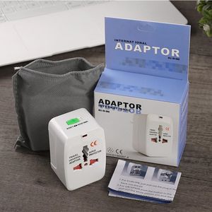 Adaptador de viagem universal Adaptador de energia AC World CA, tudo em um soquete DC Adaptadores de carregador UE UK Extensão plugue de conversor de extensão