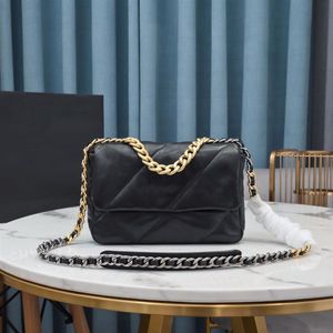 Women Fashion Bag Famous Brand Designer Shoulder womenBag One-shoulder super soft sheepskin Bags Ladies Large-capacity gold chain 249n