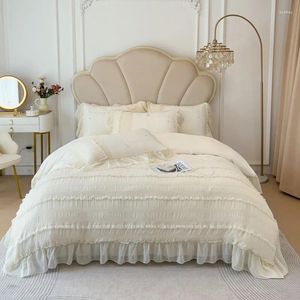 Conjuntos de cama romântico francês princesa casamento lyocell fibra macia conjunto de seda plissado renda babados capa de edredão fronhas