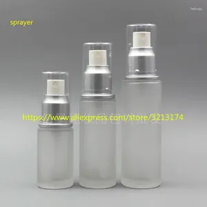 Bottiglie di stoccaggio 20ml 30ml 50ml Bottiglia di vetro smerigliato con pompa o spruzzatore per lozione Profumo Olio essenziale Idratante Acqua per il viso Cura della pelle