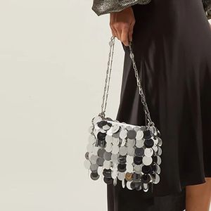 Вечерние сумки Серебряные сумки с блестками для женщин Модная блестящая сумка через плечо для девочек Свадебная вечеринка Леди Блестящие сумки-тоут 231219