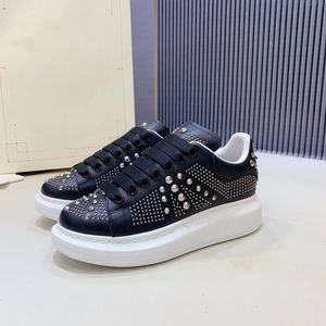 Sapatos de designers famosos para a primavera, verão e inverno lideram o caminho Alta qualidade Resistente à sujeira Absorção de suor Respirável confortável Forro macio na panturrilha