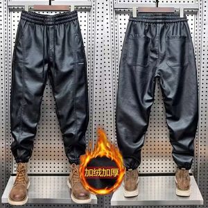 Kvinnor Pants Capris Winter 2024 Windproof Warm Mens Leather Coldresistant Plus Velvet Thicked Fashion Youth Corset Casual 231218