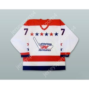 Özel Brent Seabrook 7 Lethbridge Kasırgaları Beyaz Hokey Jersey Yeni Üst Düzeyli S-M-L-XL-XXL-3XL-4XL-5XL-6XL