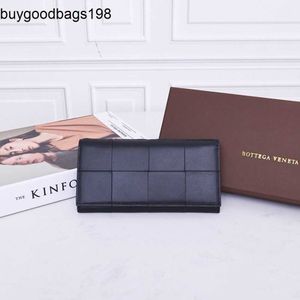 Herren-Geldbörse BottegaaVeneta Bags Neue Handtasche aus echtem Leder Lange personalisierte gewebte Kartentasche Koreanische Ausgabe Trendige Geldklammer Silbernes Rindsleder