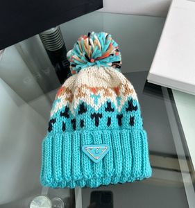 Moda Natale Colore misto addensato Carino stile coreano Lady Cappello lavorato a maglia a prova di freddo Bambini Cappello di lana caldo Cappelli a cuffia