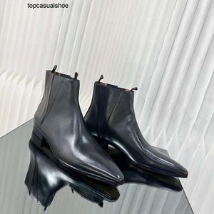 Margiela autumn/winter mm6 pointed new 2023 elastic tire cowhide sleeve flat bottomed short boots tabi fashion bare boots women's single boots