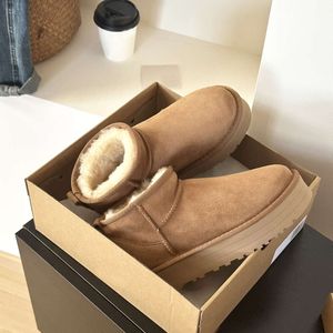 Australischer Stiefel Kurze Damenstiefel Tasman Slipper Große rote Turnschuhe Winterstiefel Mini-Plateau-Knöchelschnee Neumel Plateau-Boo TWarm, bequem und leicht