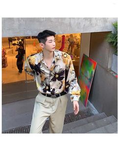 Men's Dress Shirts Retro Floral Shirt Fashionable Loose Fitting Beach Long Sleeved Base Temperament Chiffon Top Dance Sexy