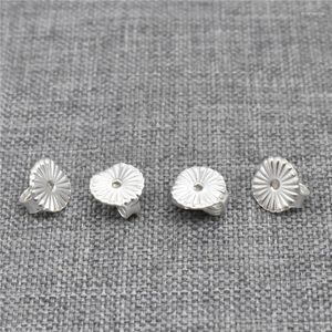 Studörhängen 10 par 925 Sterling Silver Daisy Flower Ear Nuts Runda örhängen ryggstoppare för smyckenillverkning