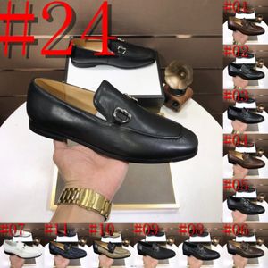 34Modell Zapatos Frühling Designer Männer Leder Schuh Geschnitzt Business Formelle Kleidung Britischen Stil Große Größe Männer Schuh Ausgehöhlt Perforierte Männer Schuhe
