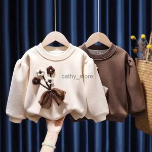 Pullover Ragazze Maglione di velluto Autunno e Inverno 2023 Nuovi vestiti Ricamati in stile occidentale Bambini Bambine Addensato Casual TopL231215