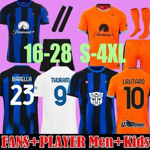 23 24 ALEXIS Maglia Inters MILANS Futebol Jerseys Kid Kit Transformers Especial Maglie Fan Player Versão LAUTARO CALHANOGLU BARELLA THURAM 2023 2024 Camisa de futebol