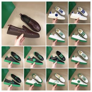 Tasarımcı Ayakkabı Lüks Günlük Tahta Ayakkabıları B22 Tembel Ayakkabı İlkbahar ve Sonbahar Erkekler Spor Ayakkabıları Modaya Desenli Kadın Ayakkabıları 38-45 Kutu