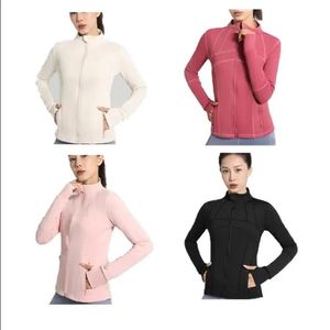 Наряды 2023 Новая куртка для йоги одежда одежда Женщины чистки капюшона с капюшоном Fuzip