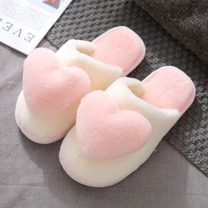 Slippers Winter Leuke Liefde Katoenen pantoffels Dames Thuis Antislip Verdikt Warm Glijbanen Imitatie Konijnenhaar Zacht Comfortabel Platte schoenen 231219