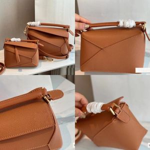 Fashion Cowhide Leather Puzzle Handbag Designer Bag Luxury Casual Puzzle Shoulder Bag Classic Geometric Lines Bag Women's Party Bag Cross Body Shopping Clutch Bag