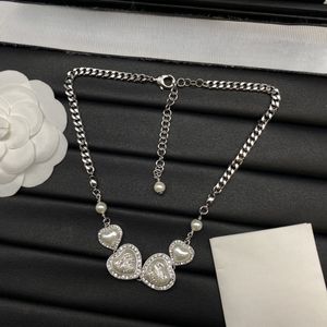 New Love Double Letter Diamond Resin Necklace Advanced Heart Shaped Clavicle Chain Small Fragrant Wind Modern Simple Pearl Ornaments