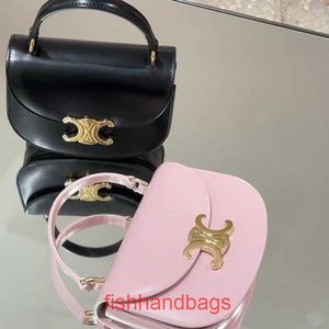 Tasarımcı Çanta Kadınlar Crossbody Bag Çanta 2023 Yeni Yaz Mini Yüksek Kaliteli Eyer Crossbody Bir omuz el çantası Orijinal Logo