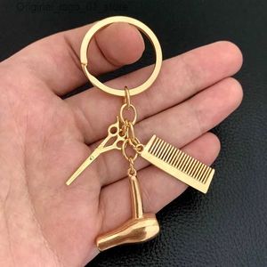 Keychains Lanyards Creative Classic Hair Stylist Pendant Keychain Essential Hair Dryer Scissors Comb Decor Keyrings Hairdressers Gift Bag Ornaments Q231220