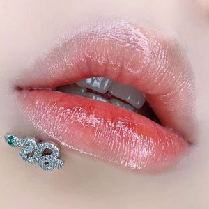 Full Diamond Snake Green oczy, u uruchomienia do słuchawki, stalowa biżuteria z tytanu, mała i słodka, fajna pikantna dziewczyna na Instagramie styl