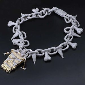 Trippie Redd -stilkedja och Iced Out Pendant Punk Rivet Choker Bling Cubic Zircon Men's Hip Hop Necklace Jewelry Gold X0707256V