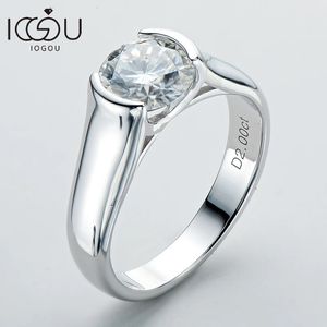 Anéis de casamento Iogou 2ct Diamante Solitiare Anéis de Noivado para Mulheres 100% 925 Sterling Silver Bridal Wedding Band Bezel Setting 8mm 231219