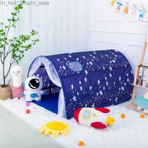 Tende giocattolo Nuovo sacca per la casa del parco di divertimenti ragazze piccoli tenda per bambini in casa blu cielo stellato letto per interni tende da sottotetto artefatto Q231220