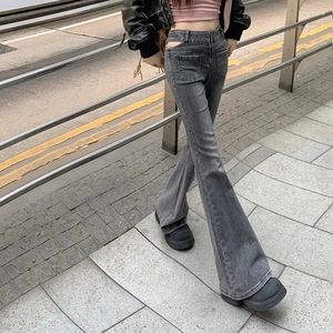 Kvinnors jeans eleganta kvinnor hög midja flare designer kvinnliga bodycon koreanska byxor 2024 mode harajuku streetwear chic denim