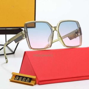 Occhiali da sole designer nuovi occhiali da sole per uomini e donne occhiali da sole classici occhiali da guida per la moda turistica commerciale 2661