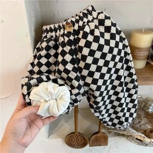 Kids Checkerboard Pants Winter 2023 Baby Girl Casual Fleece corduroy Plaid Trousers 1 7 Yrs Boy s Loose 231220