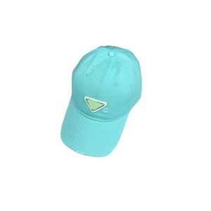 Kvinnor Cap Candy Color Invertered Triangle Sign Designer Caps Spring and Summer Outdoor Leisure Sunshade Baseball Hat