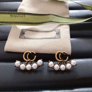 Olika vintage Stud Luxury 925 Silver Designer Earring Letters Jewelry Women 18k Plated Diamond Valentine Wedding Presents