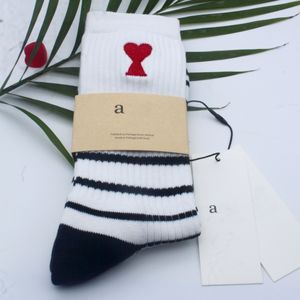 Heart Sock Designer Socks Men's Women's Fashion Embroidery Pattern Stripes Solid Color Black White Grey High Quality Luxury Cotton Sports Casual Amis Paris 989