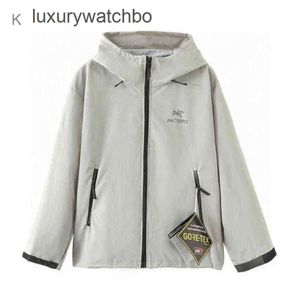 Bird Coats Jacket Designer Arc'Terys Jacket Brand Sweatshirt Arc '2023 Spring Men's Autumn Nylon Technology Waterproof Tyg Three Color Adhesive P AU02