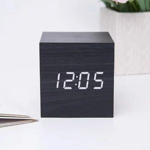 Square Voice Control Luminous Digital Wooden LED Multifunction Desktop USB/AAA Powered Electronic Clock Bedroom Decoration 231220