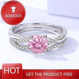 Solitaire Ring Drring 1CT D Cor anel de noivado de casamento Moissanite para mulheres Conjunto de noivas S925 STERLING PRATA GEM LAB LAB PEDRA BAND GRAL231220