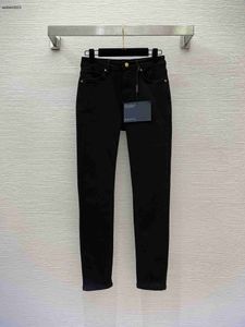 Designer Women Jeans Brand Clothing calças de moda letra de moda Letra Lápis Pontas de bolso de bolso calças casuais 20 de dezembro